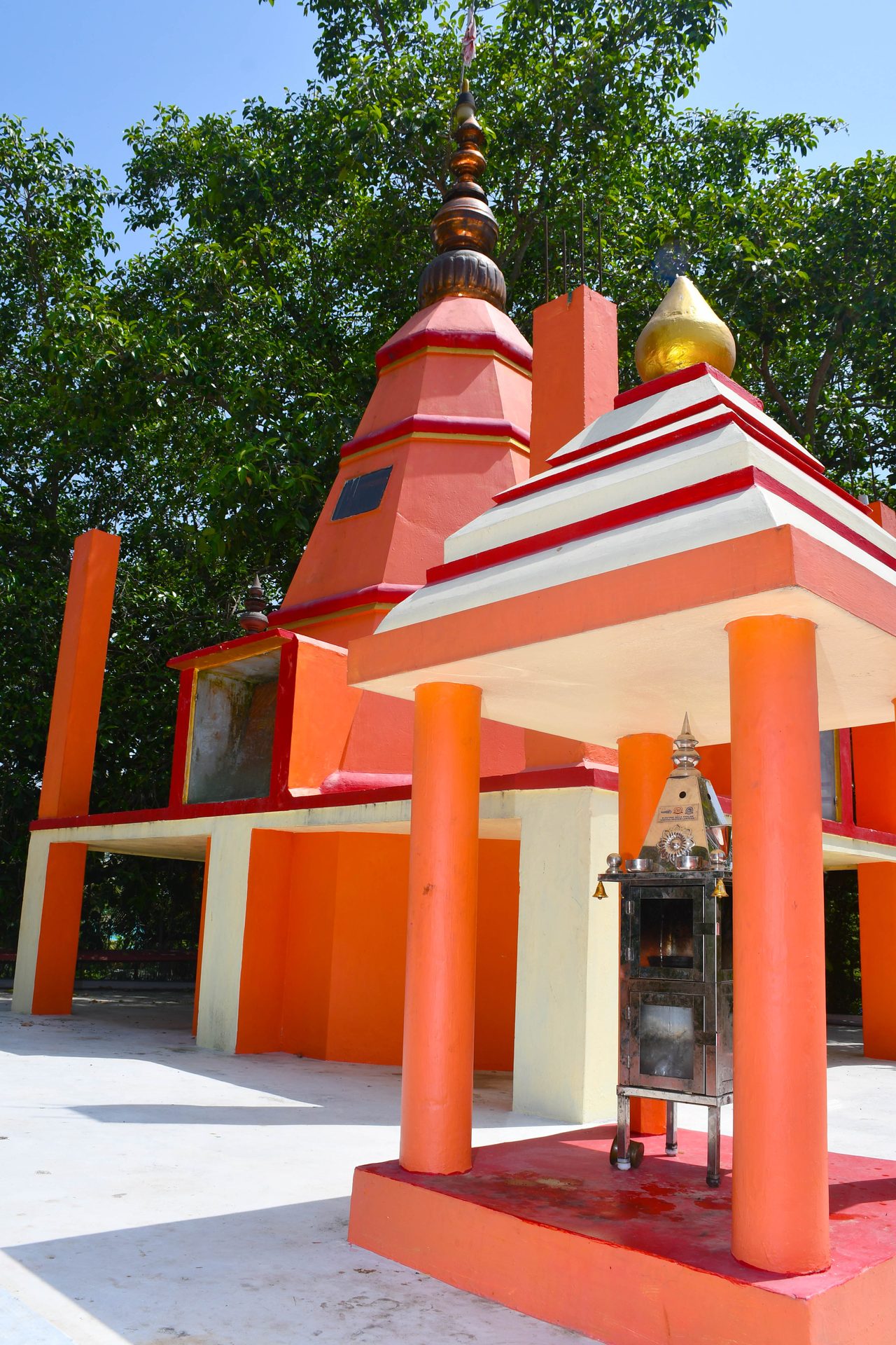 Temple view 4